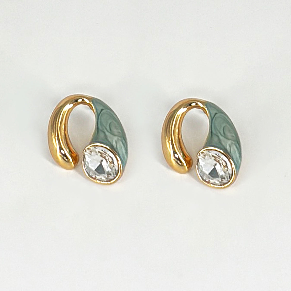 Turquoise and gold sparkling earrings