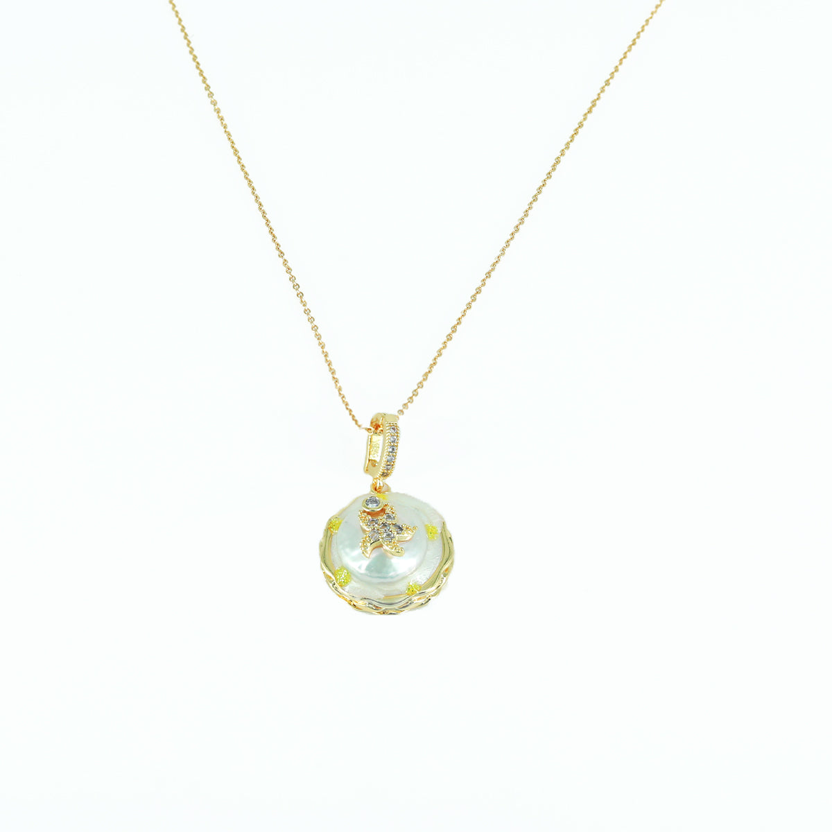 Exquisite ocean white pearl pendant