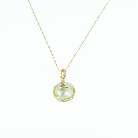 Exquisite ocean white pearl pendant