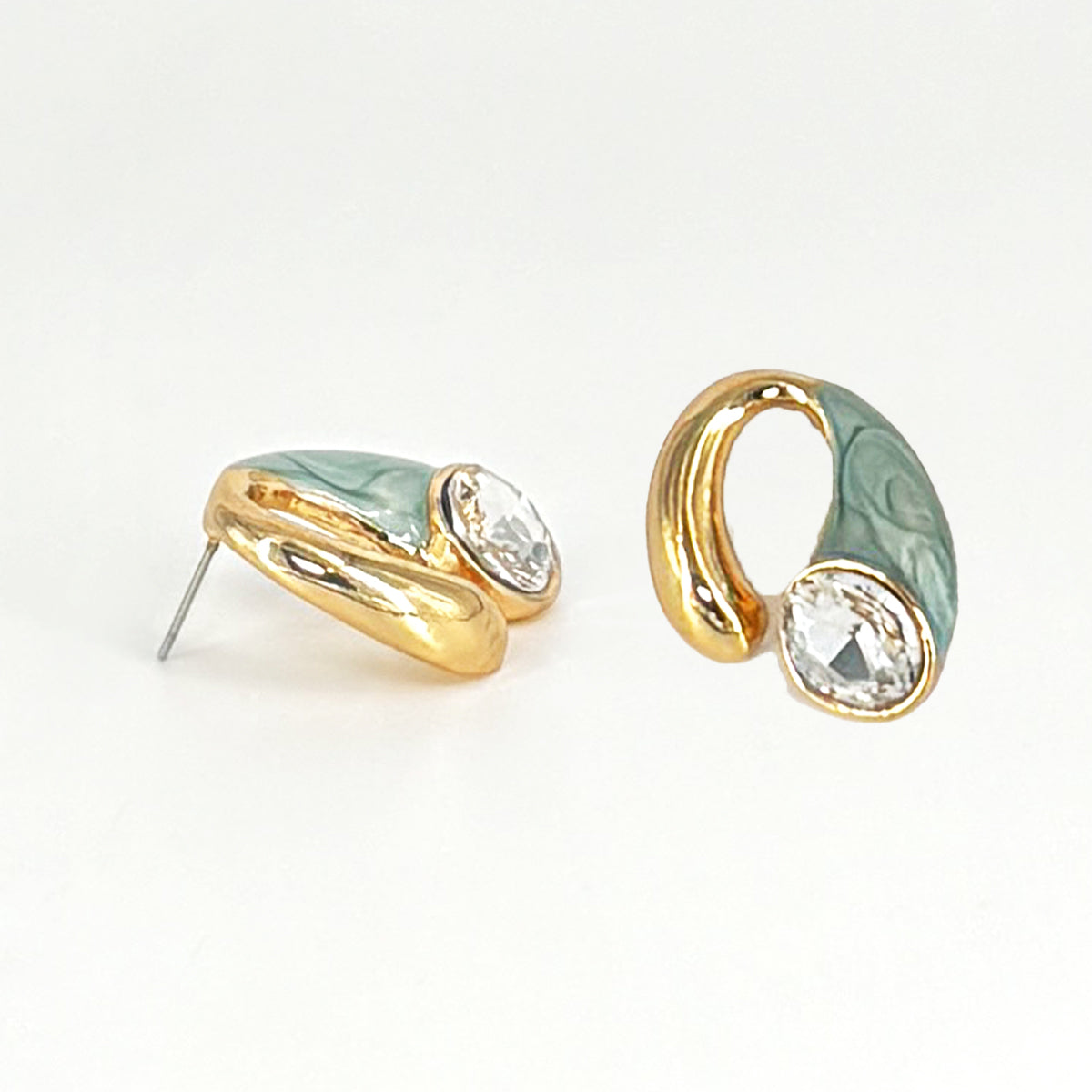 Turquoise and gold sparkling earrings