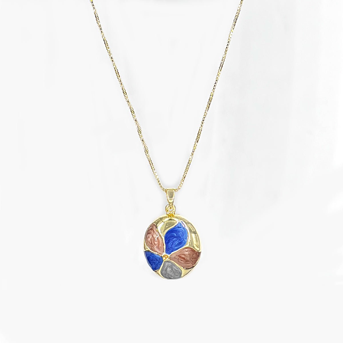 Boho-chic enamel pendant set