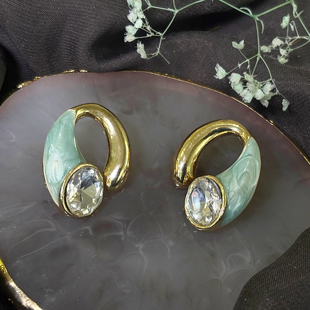 Turquoise and gold sparkling earrings
